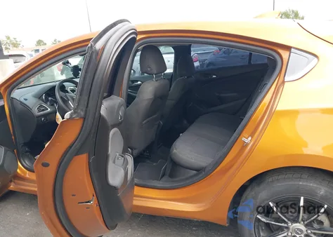 2017 Chevrolet Cruze Lt Auto z USA, uszkodzony, nr VIN 3G1BE6SM0HS562054